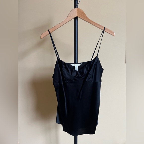 Diane Von Furstenberg Blouse with Scarf Silk Printed Black Gold Size 10 - Picture 12 of 12